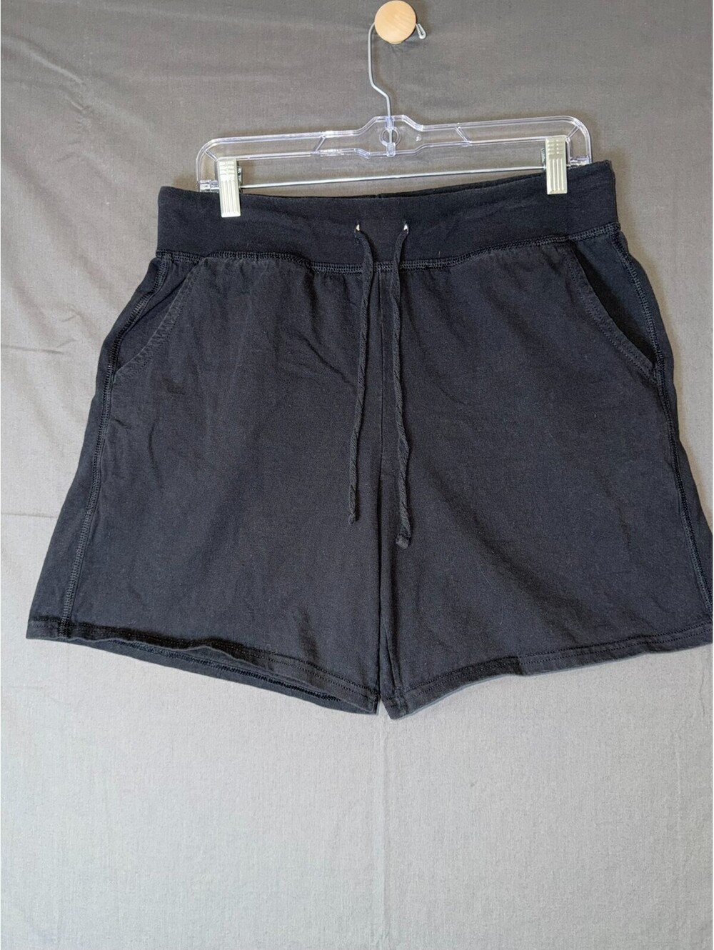 Hanes Men’s Black Shorts Large Elastic Waist Drawstring Live Love Comfort